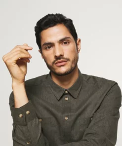 Pier One Uomo Camicia - Mottled Dark Green 11 Pier One Uomo Camicia - Mottled Dark Green -Moda Perfetta df4092980bbb453da88a404a57b4e69c