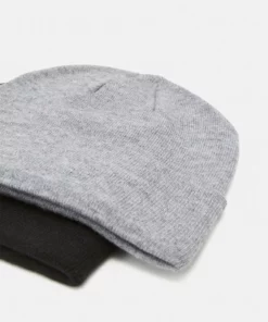 Pier One 2 PACK UNISEX - Berretto - Black/grey 8 Pier One 2 PACK UNISEX - Berretto - Black/grey -Moda Perfetta e087f7a17f8c4151887c7d9185ce5c1e