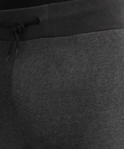 Pier One Uomo Pantaloni Sportivi - Dark Grey 13 Pier One Uomo Pantaloni Sportivi - Dark Grey -Moda Perfetta e1e35522afbd424296d37d965a7827c3