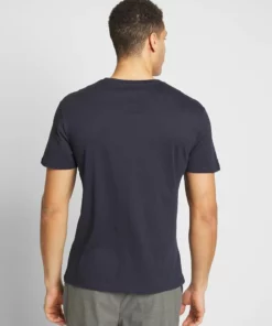 Pier One Uomo 3 PACK - T-shirt Basic - White/dark Blue/red 10 Pier One Uomo 3 PACK - T-shirt Basic - White/dark Blue/red -Moda Perfetta e4878bf0c93a443b90679af62e889d9c