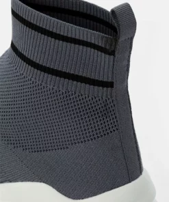 Pier One Uomo Sneakers Alte - Grey -Moda Perfetta e5b5f3ad4b144ac3ae241bf949bbba8a