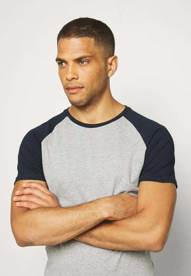 Pier One Uomo T-shirt Basic - Dark Blue 6 Pier One Uomo T-shirt Basic - Dark Blue - immagine 4