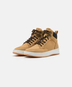 Pier One Uomo Sneakers Alte - Camel 9 Pier One Uomo Sneakers Alte - Camel -Moda Perfetta e7437f0344db403bbfcf619506e584c6