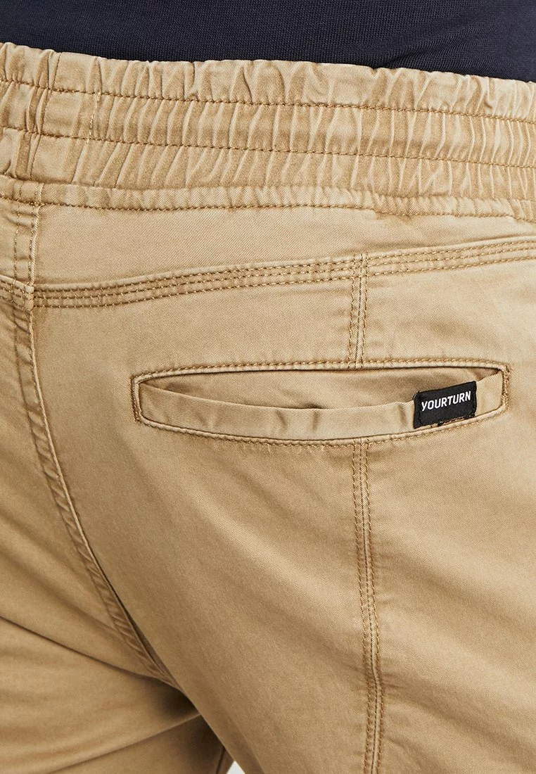 Pier One Uomo Pantaloni Cargo - Tan 8 Pier One Uomo Pantaloni Cargo - Tan - immagine 6