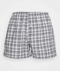 Pier One Uomo 5 PACK - Boxer - Black/grey/white 12 Pier One Uomo 5 PACK - Boxer - Black/grey/white -Moda Perfetta e9f0f7c181d14d0db0374f46730ff1d3