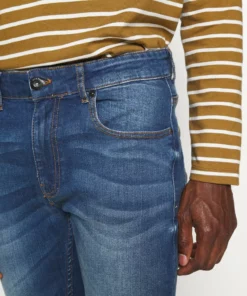 Pier One Uomo Jeans Slim Fit - Blue Denim 11 Pier One Uomo Jeans Slim Fit - Blue Denim -Moda Perfetta ea712eb53c44495888a99f7cbb58babe