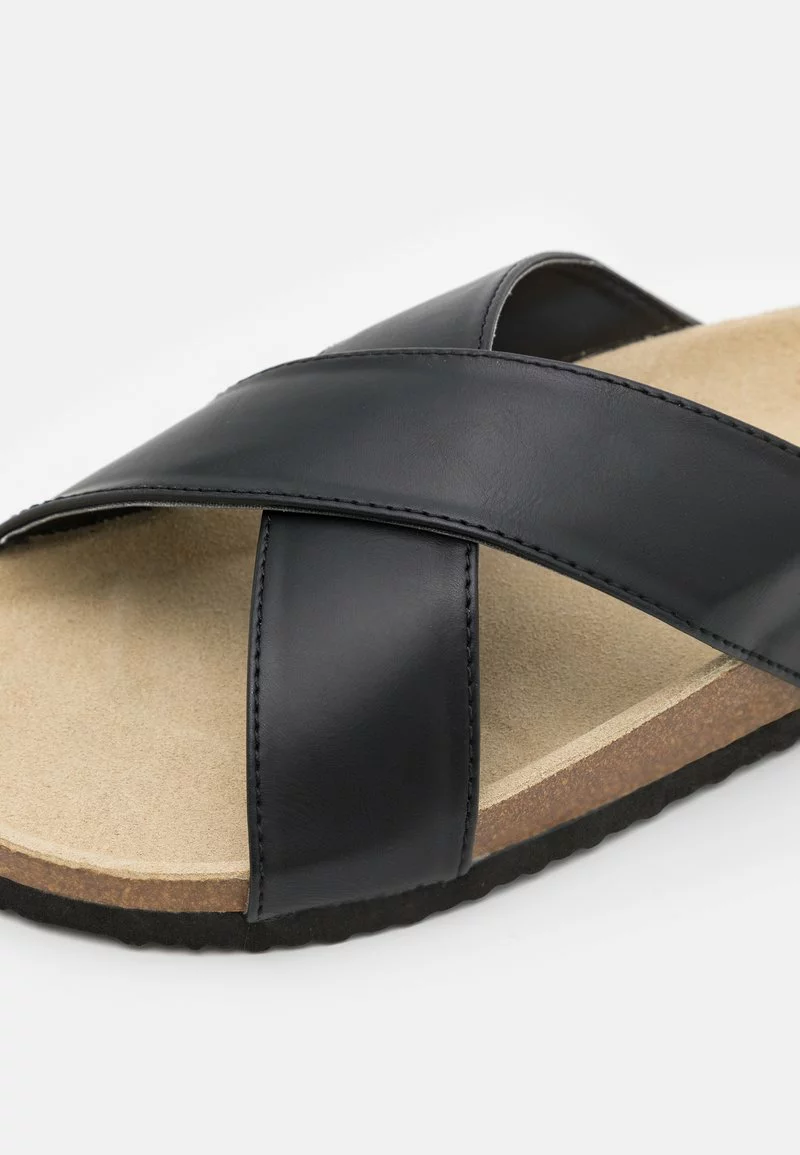 Pier One UNISEX - Pantofole - Black 8 Pier One UNISEX - Pantofole - Black - immagine 6