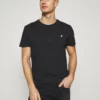 Pier One Uomo T-shirt Basic - Black 1 Pier One Uomo T-shirt Basic - Black -Moda Perfetta efbc3ee78b534fd9931abbd4d9975b0d