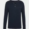 Pier One Uomo Maglietta A Manica Lunga - Navy 1 Pier One Uomo Maglietta A Manica Lunga - Navy -Moda Perfetta f18659665f5542dd824655c29e789cf8