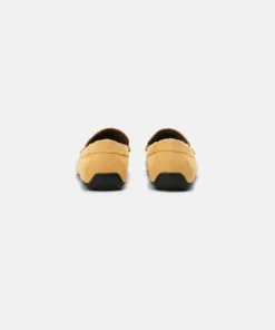 Pier One Uomo Scarpe Senza Lacci - Yellow 11 Pier One Uomo Scarpe Senza Lacci - Yellow -Moda Perfetta f42c4f5e19b941b7a4212a58ff4cb95c