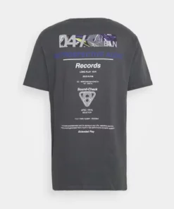 Pier One Uomo T-shirt Con Stampa - Dark Grey 17 Pier One Uomo T-shirt Con Stampa - Dark Grey -Moda Perfetta f464e048ed9e49a2b2d1fbcc1f3bfbfe