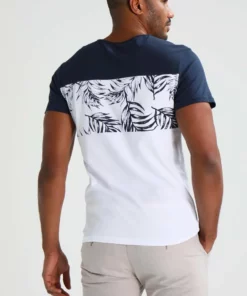 Pier One Uomo T-shirt Con Stampa - Navy/white -Moda Perfetta f645118b33584ff79ddb5afeb3877c5c