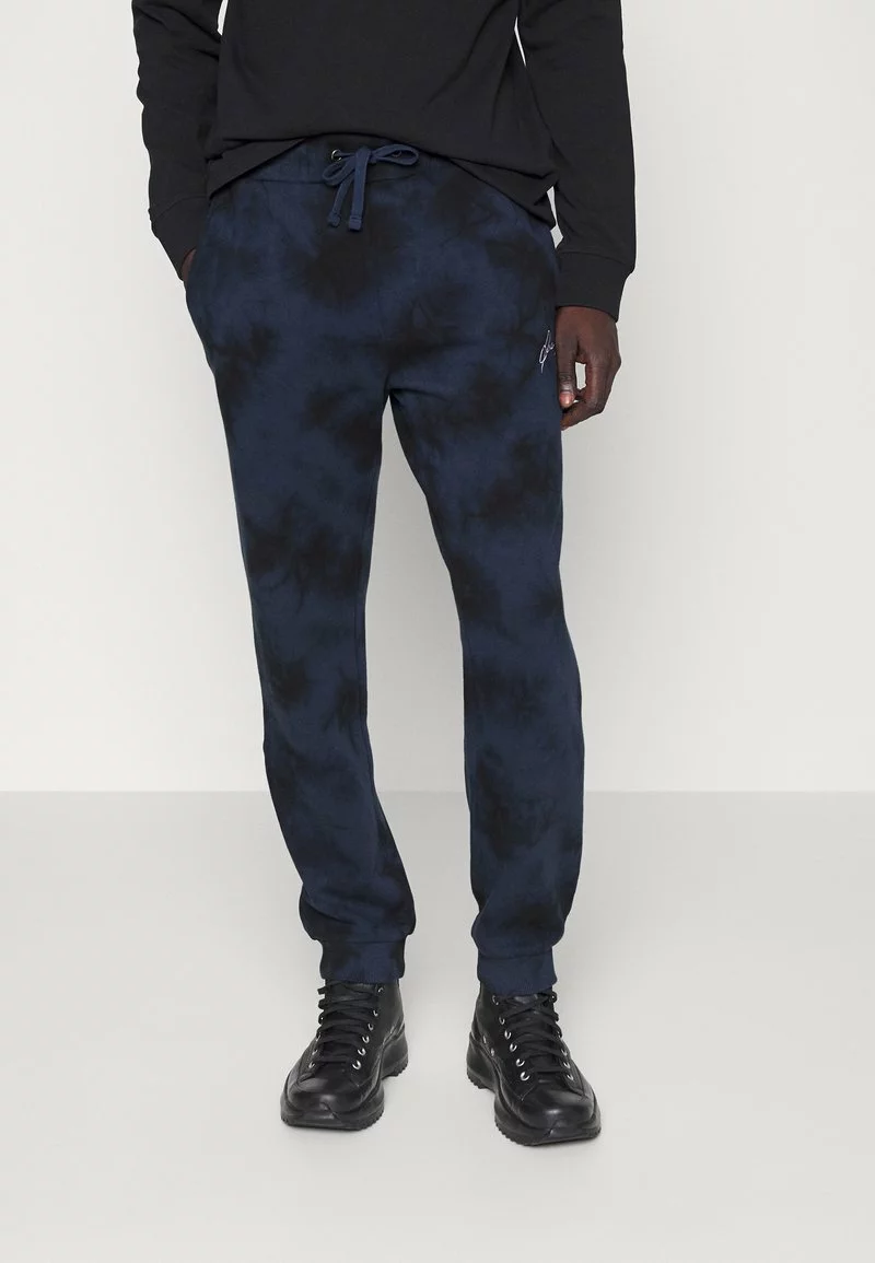 Pier One Uomo TIE DYE JOGGER - Pantaloni Sportivi - Dark Blue- Black 3 Pier One Uomo TIE DYE JOGGER - Pantaloni Sportivi - Dark Blue- Black