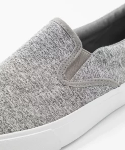 Pier One UNISEX - Scarpe Senza Lacci - Grey 13 Pier One UNISEX - Scarpe Senza Lacci - Grey -Moda Perfetta f9caf146b1834e69b9966637f133163b