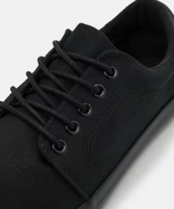 Pier One Uomo Sneakers Basse - Black 13 Pier One Uomo Sneakers Basse - Black -Moda Perfetta fa1b28984339452abcf0e1122d1051be