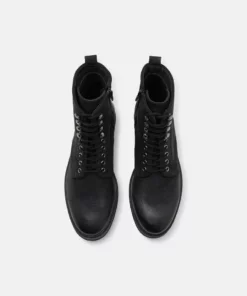 Pier One Uomo LEATHER - Stivaletti Stringati - Black 11 Pier One Uomo LEATHER - Stivaletti Stringati - Black -Moda Perfetta fa8a5bfb164941c9b5b7e77ba5461500