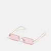 Pier One UNISEX - Occhiali Da Sole - Pink 2 Pier One UNISEX - Occhiali Da Sole - Pink -Moda Perfetta fabd7a82008941dd8ad69103c56231bd