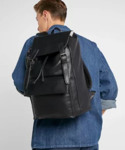 Pier One UNISEX - Zaino - Black -Moda Perfetta fca8833f4b064b859f28b5077ff2ca29