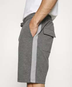 Pier One Uomo LOUNGE STRIPED SHORTS - Pantaloni Del Pigiama - Mottled Dark Grey/mottled Grey 11 Pier One Uomo LOUNGE STRIPED SHORTS - Pantaloni Del Pigiama - Mottled Dark Grey/mottled Grey -Moda Perfetta fcf701579b9d431dbb8be36dd66ad287