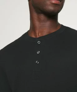 Pier One Uomo LOUNGE HENLEY TEE - Maglia Del Pigiama - Black -Moda Perfetta fd934f2b13344e4b9d2887e6cae5eff0